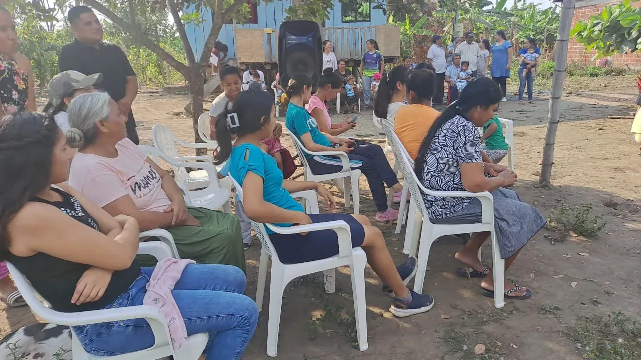 Brigada de asistencia social en Yaguachi