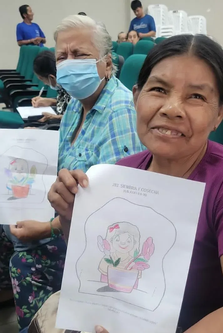 Brigada médica en Nobol atendió a 60 adultos mayores