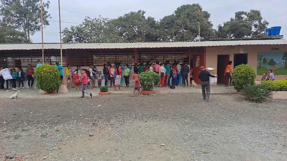 Brigada médica gratuita en Daule