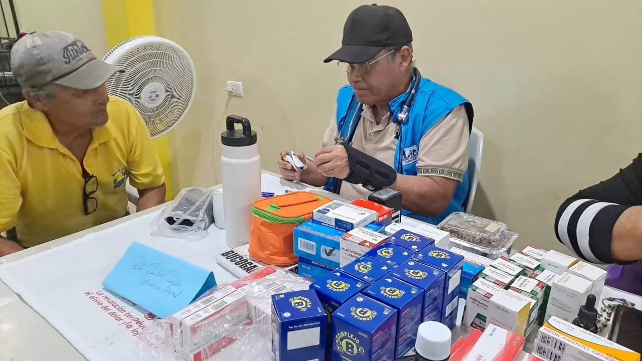 Brigada médica gratuita en Daule