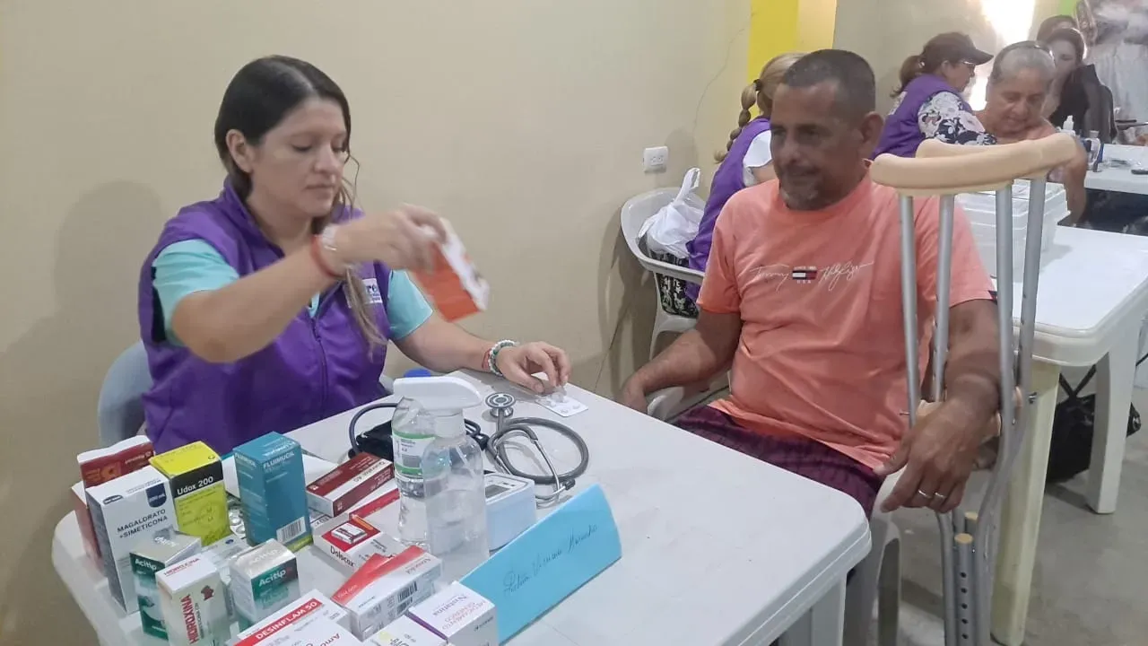 Brigada médica gratuita en Daule