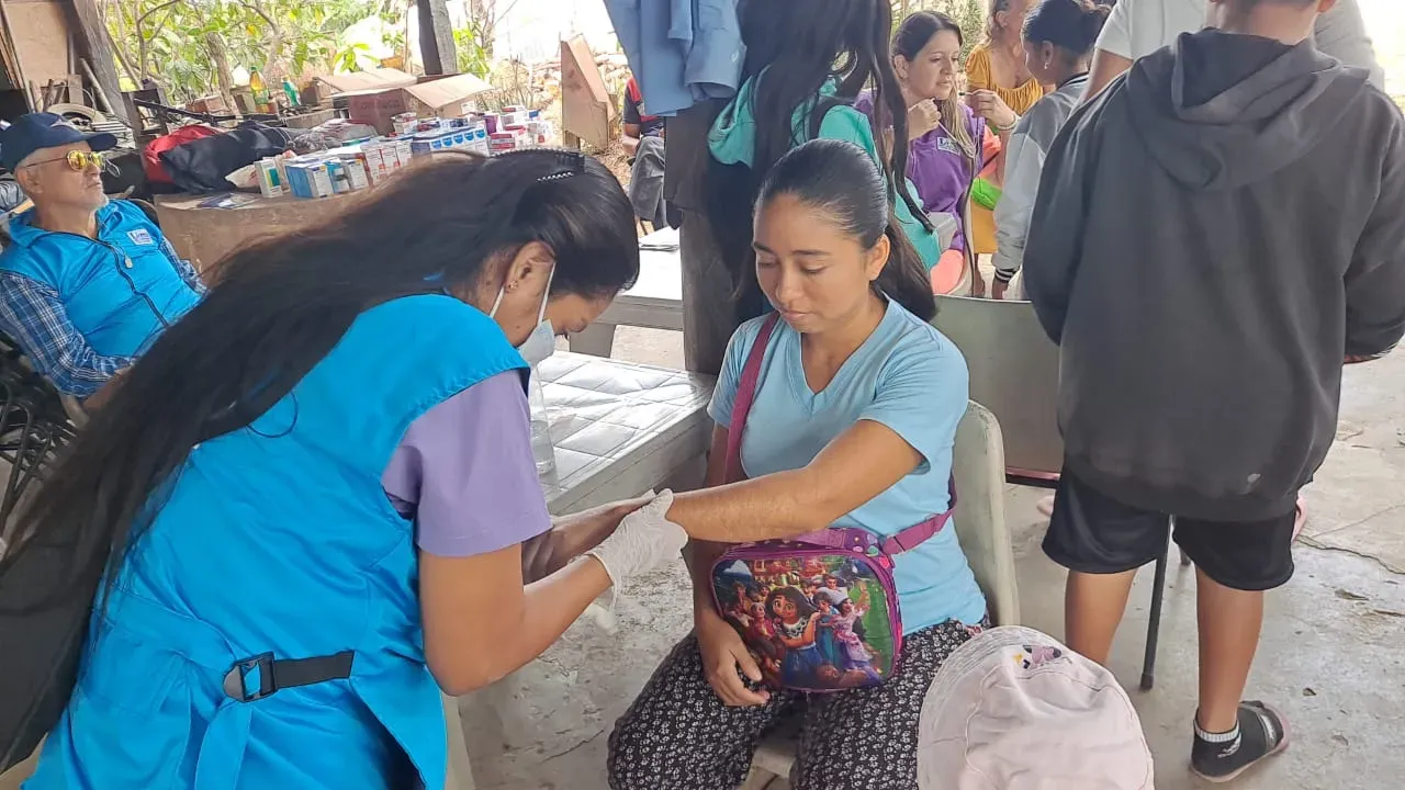 Brigada médica gratuita en Daule