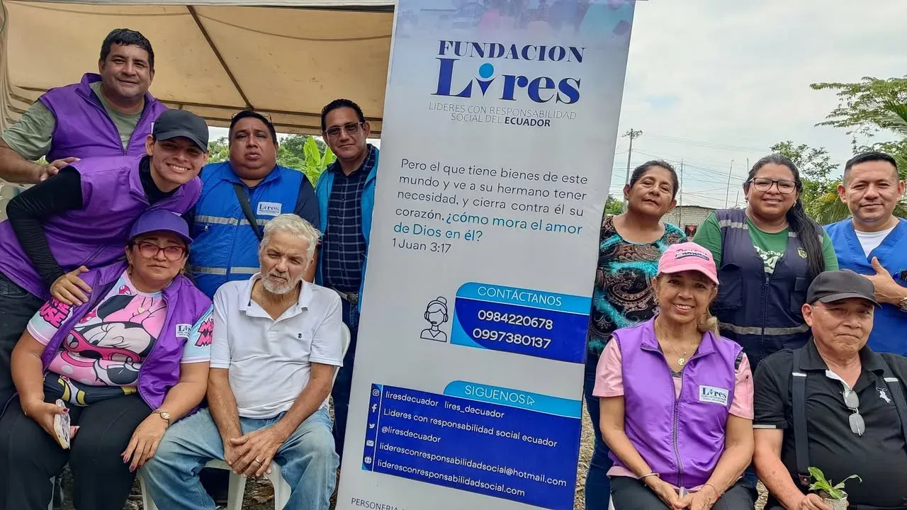 Brigada médica gratuita en Juján
