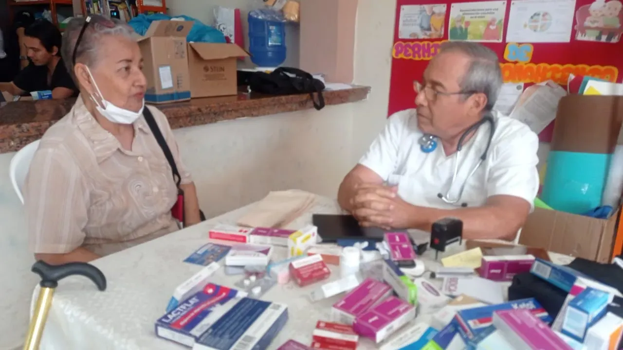 Brigada médica gratuita en Nobol