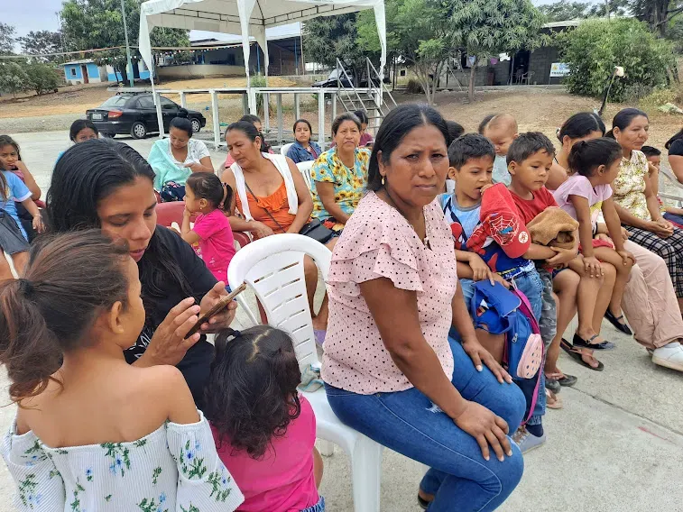 Brigada médica gratuita en Pedro Carbo