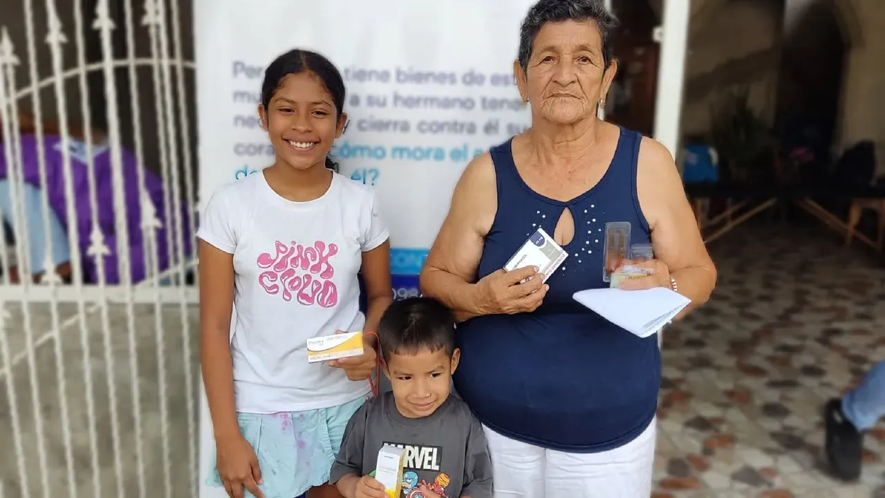 Brigada médica gratuita en Pedro Carbo