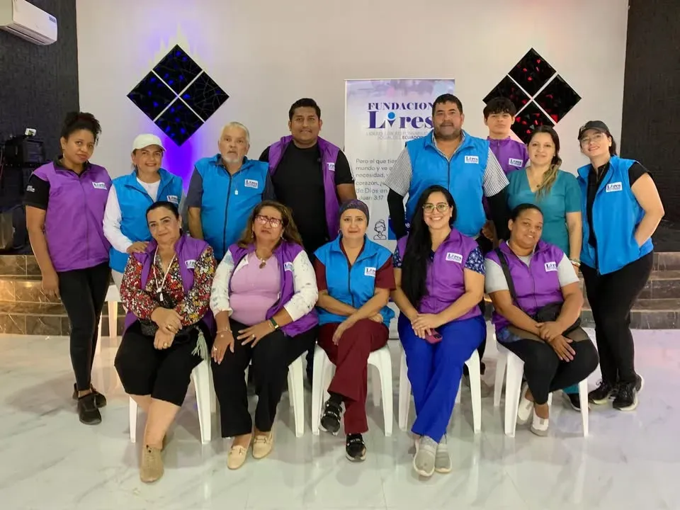 Brigada médica gratuita en Posorja