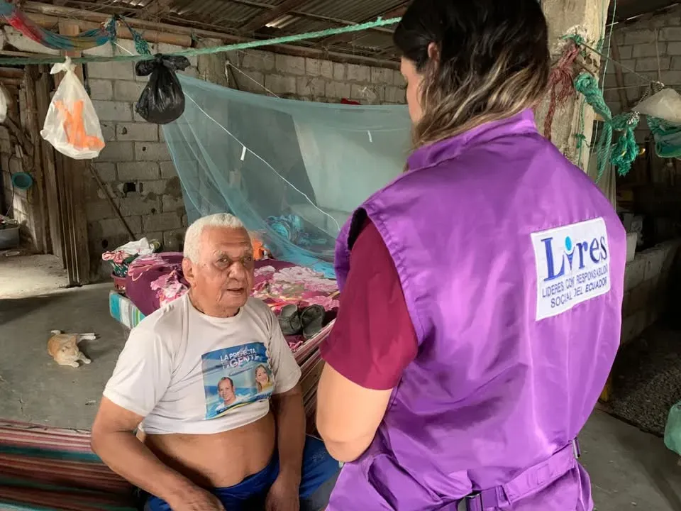 Brigada médica gratuita en Salitre