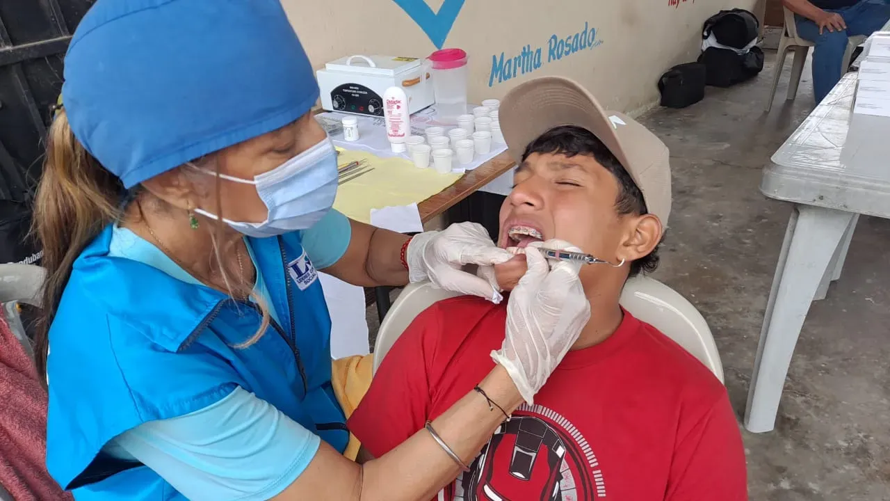 Brigada médica gratuita en Taura, Naranjal