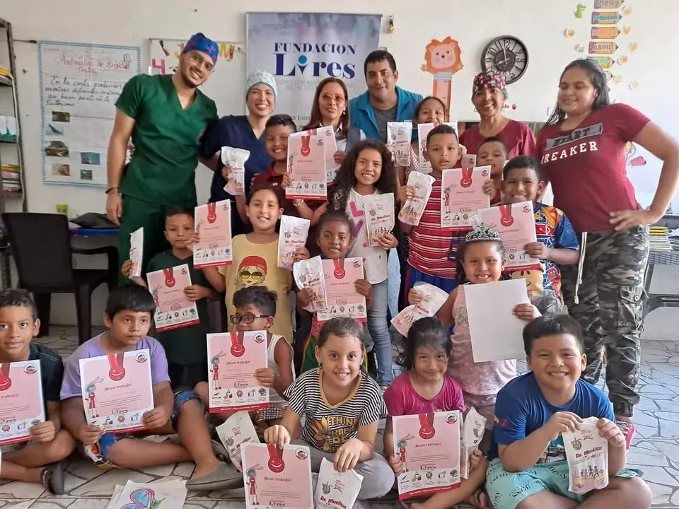 Brigada odontológica en Guayaquil