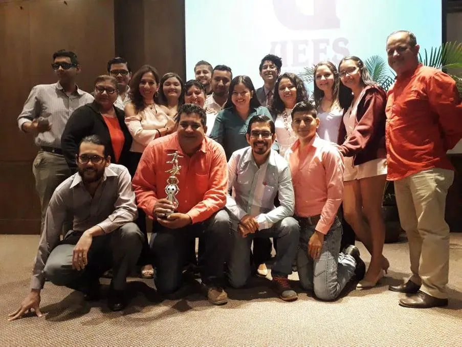 Capacitación en liderazgo ciudadano en la Escuela de Emprendimiento