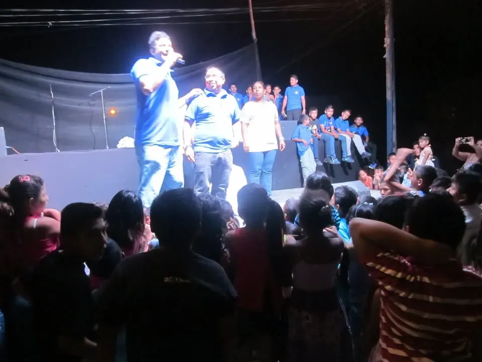 Cena show para 1200 personas en Pedro Carbo