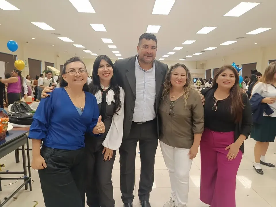 Fundación LIRES en jornada de emprendimiento en Guayaquil