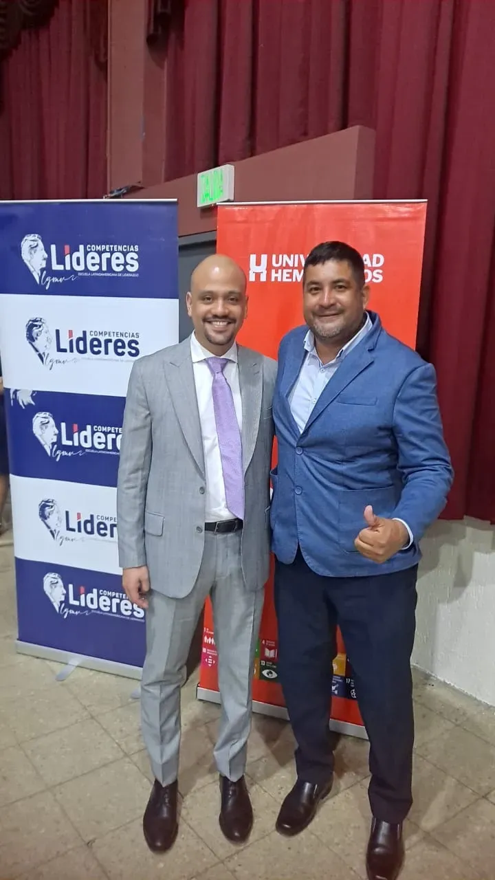 Fundación LIRES en la XIII promoción de la Escuela de Liderazgo