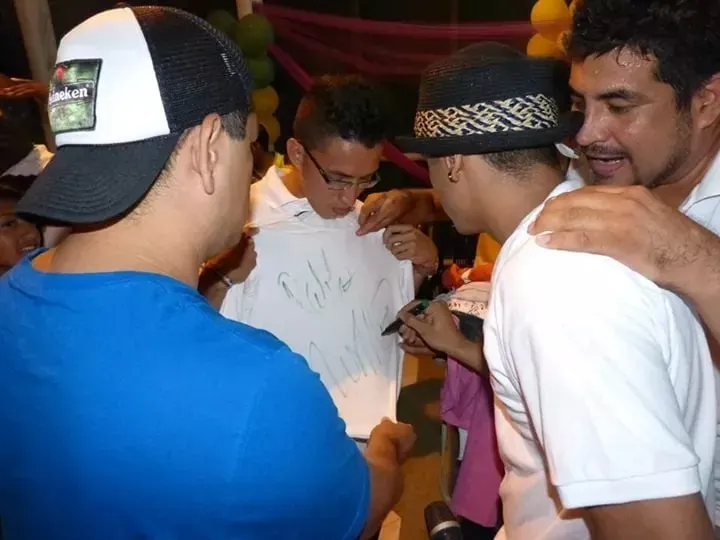 Líderes con responsabilidad social en Pedro Carbo
